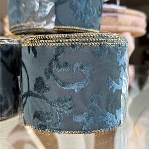 Dillards Luxury Wire Ribbon Set of 4 Vintage Blue Gold Decorative Velvet Decor